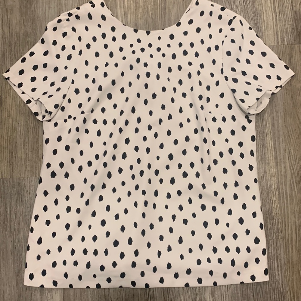 Banana Republic tie back accent top